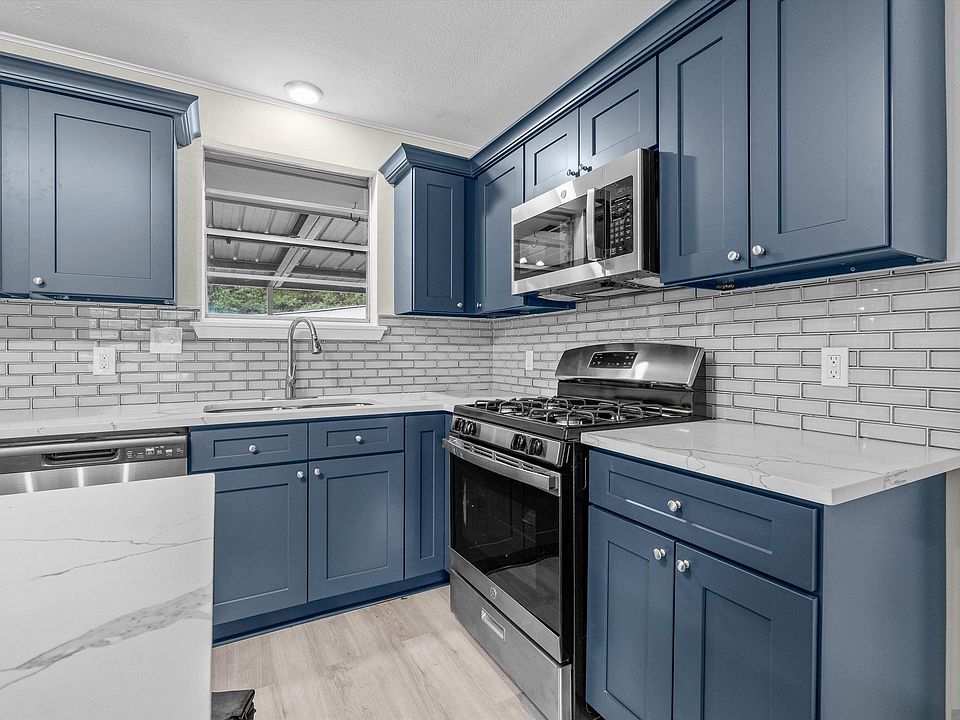 1st image of 12814 Teakwood Dr