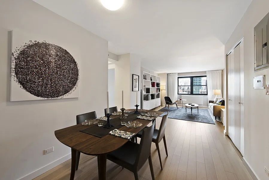 1st image of 222 E 39th St APT 22B