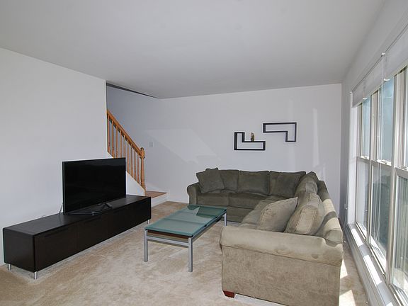 2nd image of 45 Aegina Ct