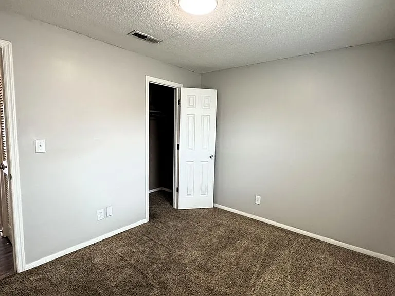 2710 Lantern Walk SE #B — Photo 14