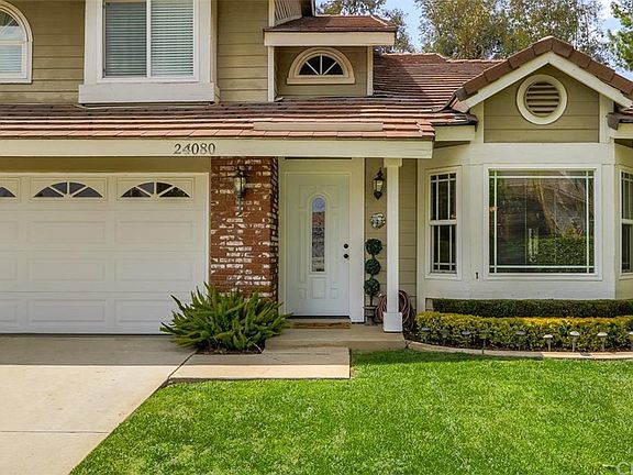 4th image of 24080 Canyon Woods Cir