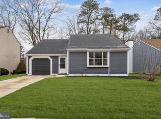 31 Acorn Ct, Sicklerville, NJ 08081