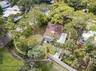 1701 SW 12th Ct, Fort Lauderdale, FL 33312