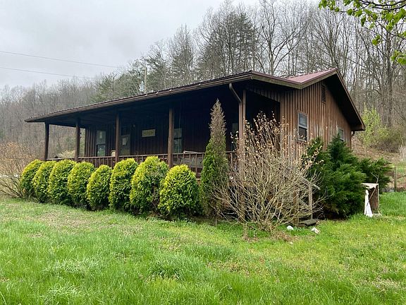 2nd image of 575 Strange Rd