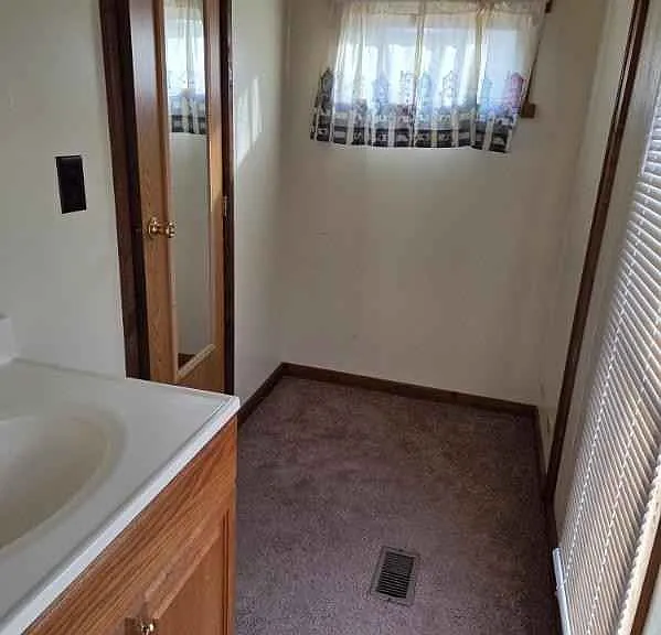 2060 Winston Rd #28 — Photo 9