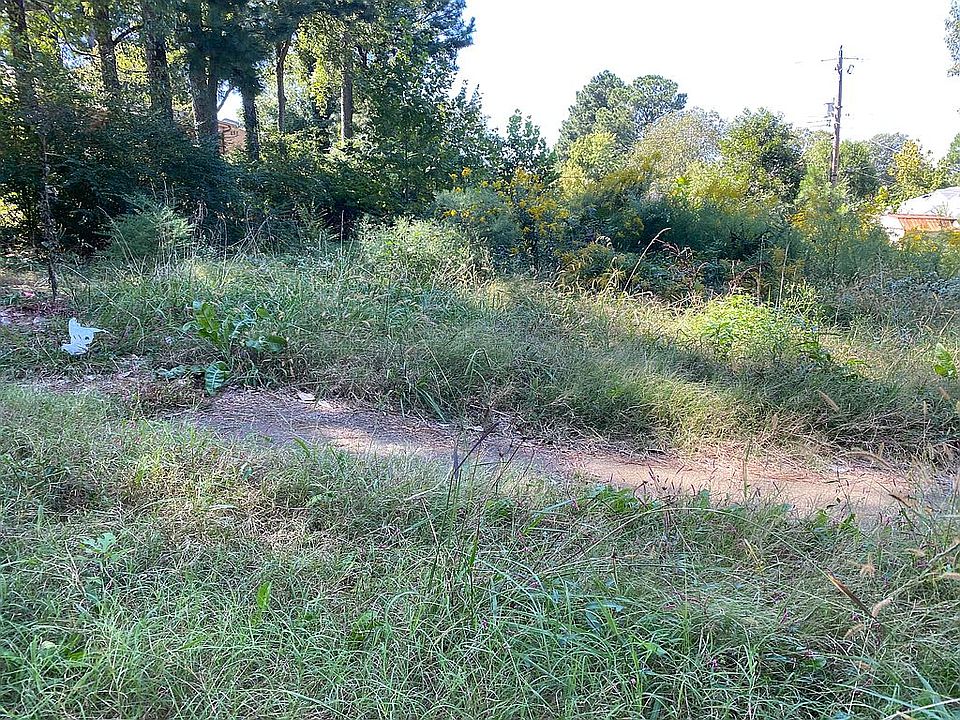 2nd image of 4001 Kerwin Dr