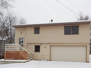 4713 Cavan Rd, Mound, MN 55364