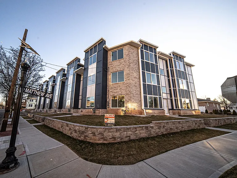 194 Washington Ave #HOME — Photo 11