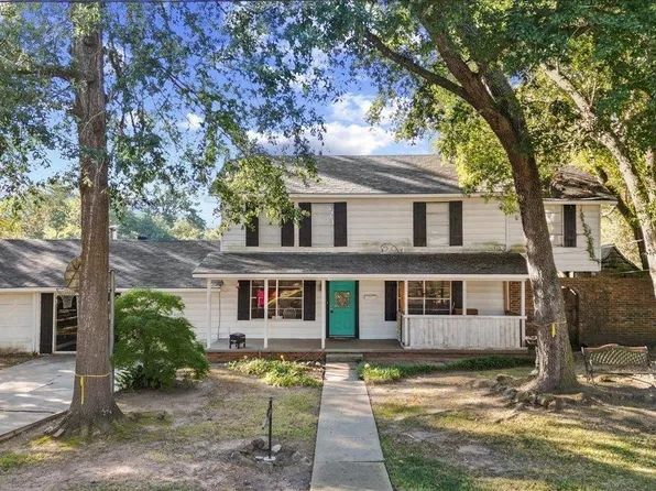 1218 Oak Dr, Kilgore, TX 75662