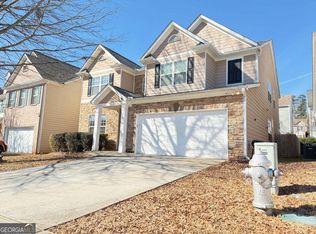 585 Briarhurst Ct, Lawrenceville, GA 30046