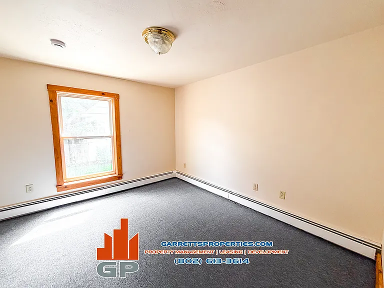 129 Elm St — Photo 9