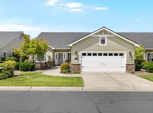 51 Broken Stone Way, Eagle Point, OR 97524