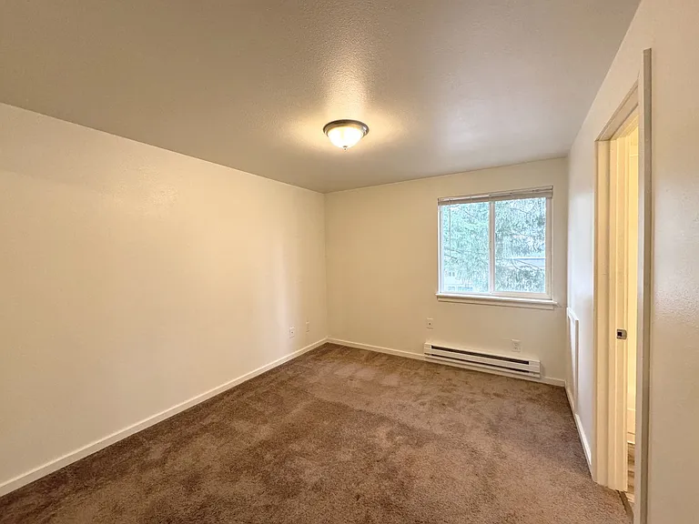 North Highland Court — Photo 19