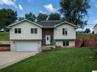 195 Olympic Hts, Dubuque, IA 52001