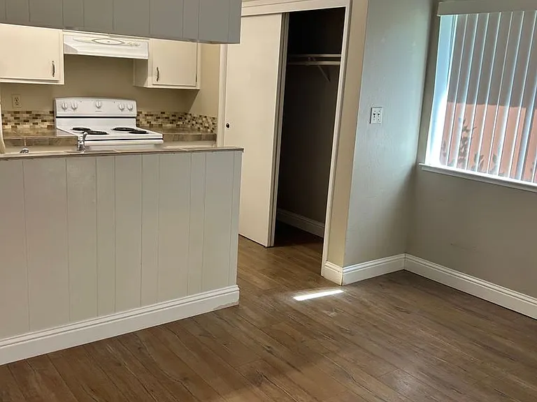 5129 Connecticut Dr #1 — Photo 14