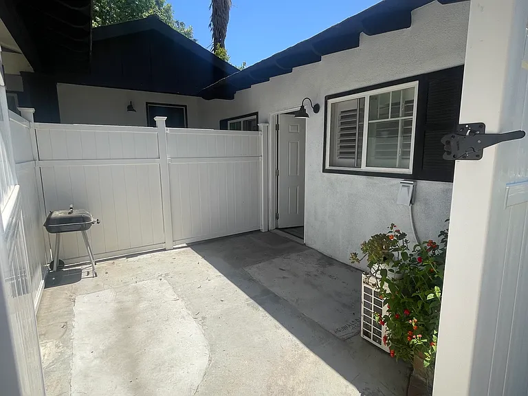 7844 Nevada Ave — Photo 3