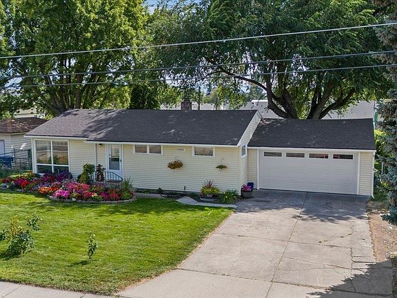 2nd image of 14926 E Broadway Ave
