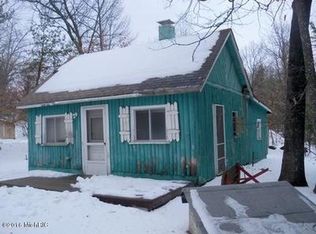 10095 E Carter Lake Rd, Saint Helen, MI 48656