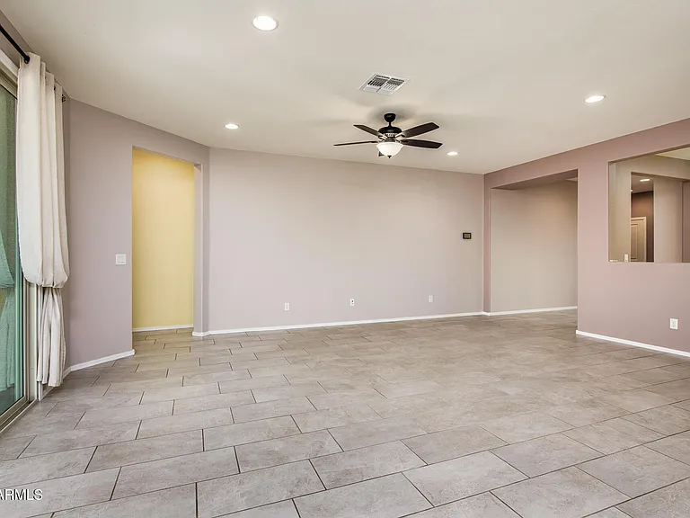 41960 W Morning Glory Way — Photo 19
