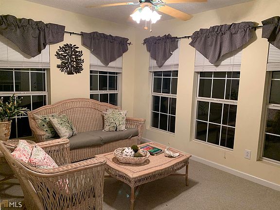 3rd image of 250 Cannon Dr #7