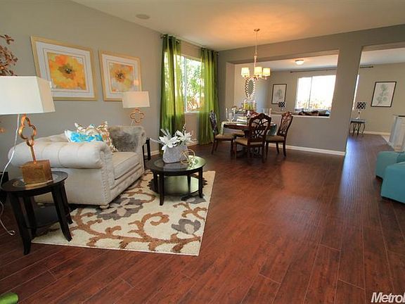 3rd image of 1301 Windsong Dr
