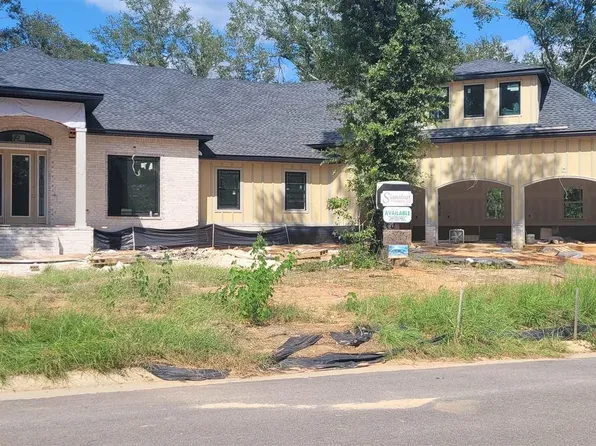 2876 Longleaf Ml, Saint Cantonment, FL 32533