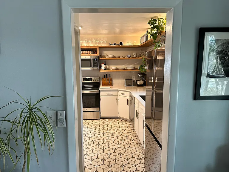 4 Maplewood Dr — Photo 11
