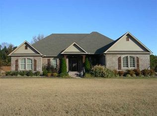 109 Cornerstone Ln, Searcy, AR 72143