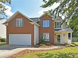 4120 Crestview Place Dr, Pfafftown, NC 27040