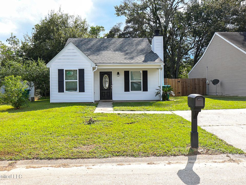 1st image of 13443 Windsong Dr