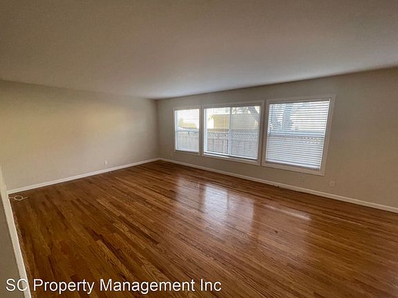 4th image of 1907 Murchison Dr #3