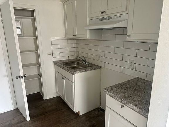 4th image of 288 North Ave APT 2