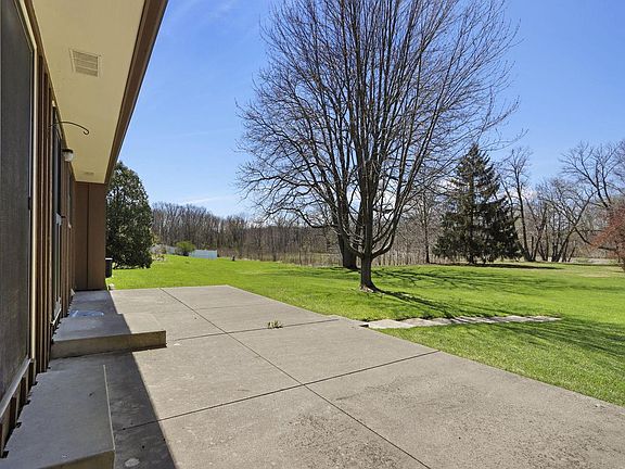 5th image of 3400 Shorewood DRIVE