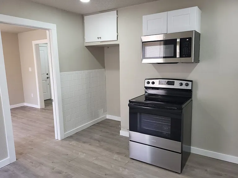 2326 Basse Rd — Photo 12