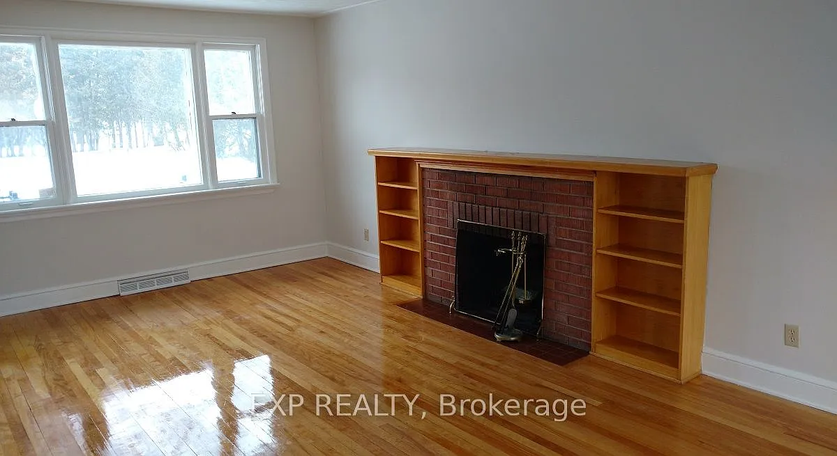 3 bed, $4,500 — Photo 3