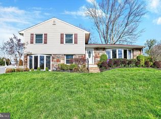 1170 Ballytore Rd, Huntingdon Valley, PA 19006