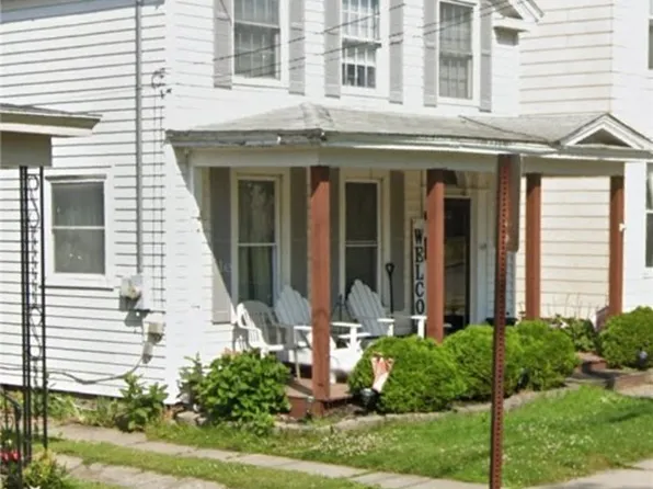 164 E 4th St, Oswego, NY 13126