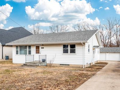 330 Maria St, East Peoria, IL, 61611
