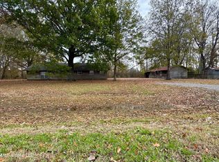 768 Louis Bennett Rd, Anguilla, MS 38721