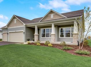 515 Ridgeview Ct, Lake Geneva, WI 53147