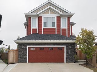 3167 Winspear Cres SW, Edmonton, AB T6X 1S8