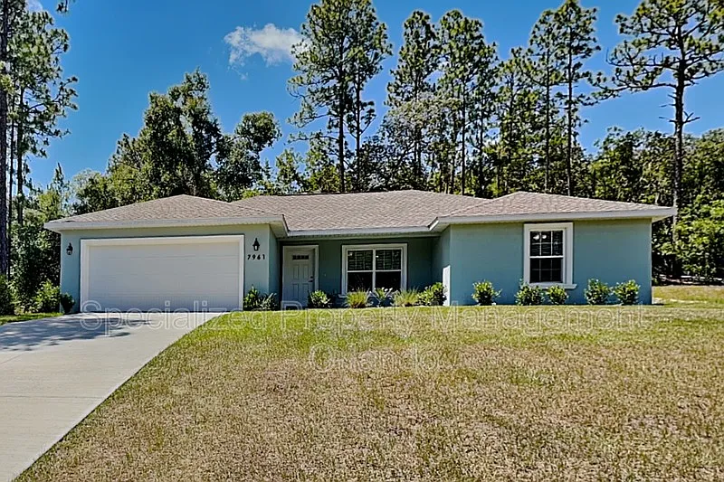 4 bed, 2.0 bath, 1636 sqft, $1,699 — Photo 1