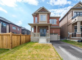 29 Bromfield St, Whitby, ON L1P 0P8