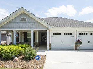 119 Cottage Club Dr, Locust Grove, GA 30248