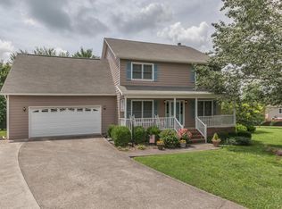 2401 Staplehurst Ln, Knoxville, TN 37932