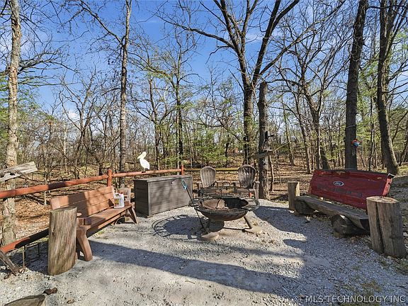 4th image of 33635 Dock Rd