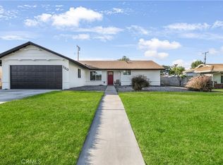 360 W Easton St, Rialto, CA 92376