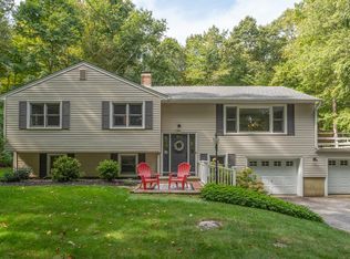 113 Ironworks Rd, Clinton, CT 06413