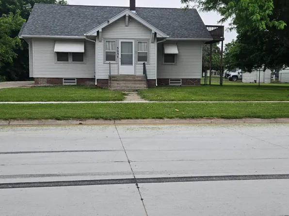 325 N Beecroft St, Elm Creek, NE 68836