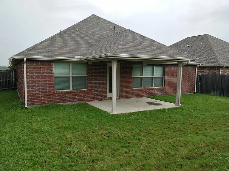 2793 Crescent Lake Dr — Photo 7
